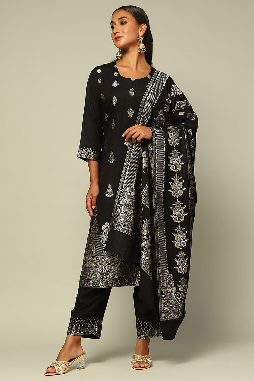 Black Acrylic Straight Yarn Dyed Kurta Palazzo Suit Set image number 6