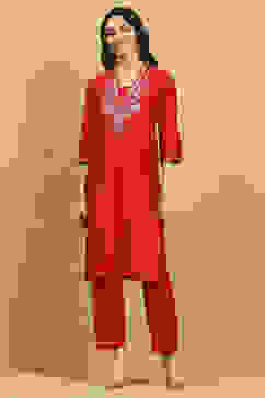 Red Polyester Solid Straight Kurta Pants Set image number 6