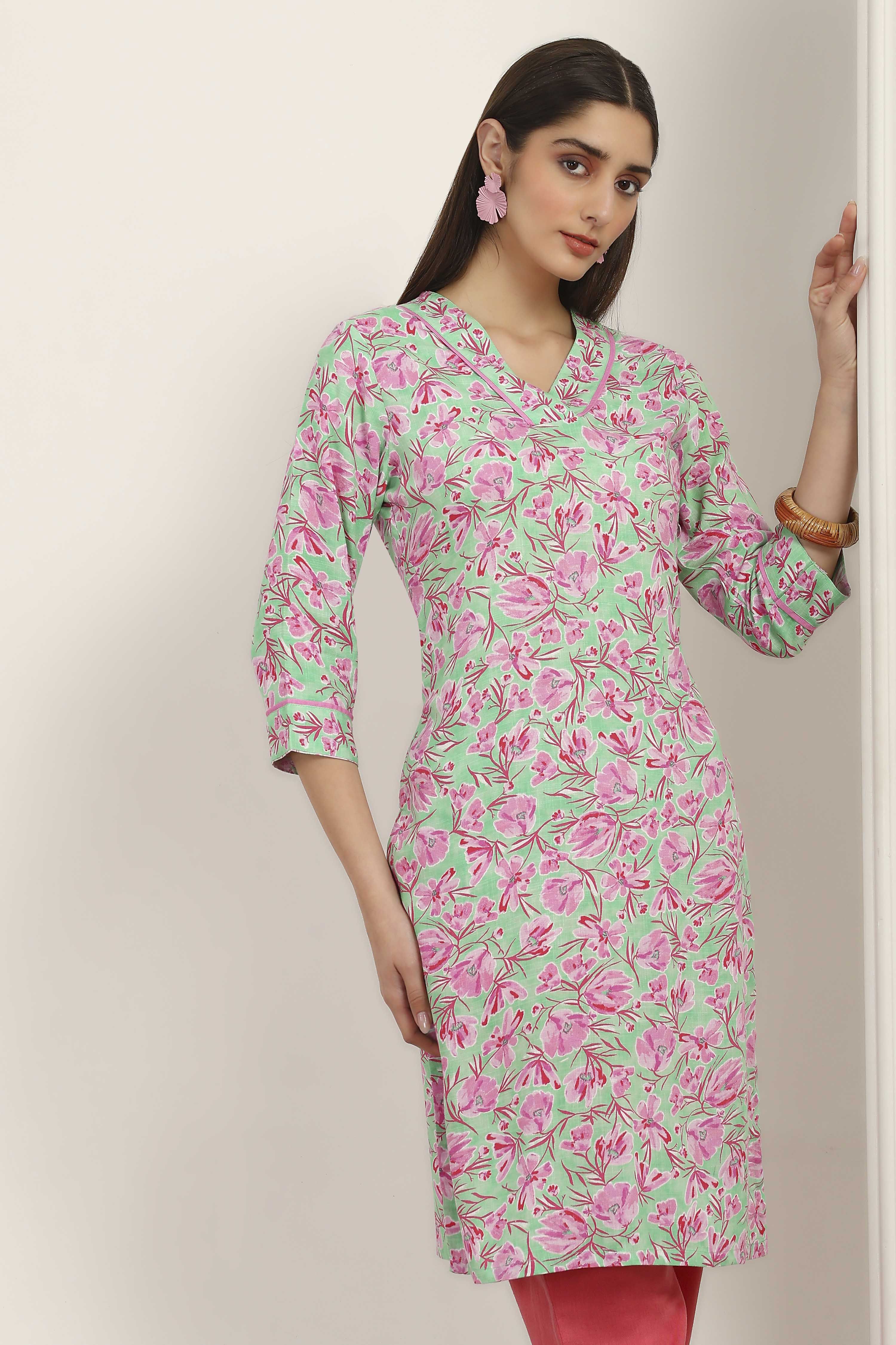 Lavender Printed Straight Kurta image number 5