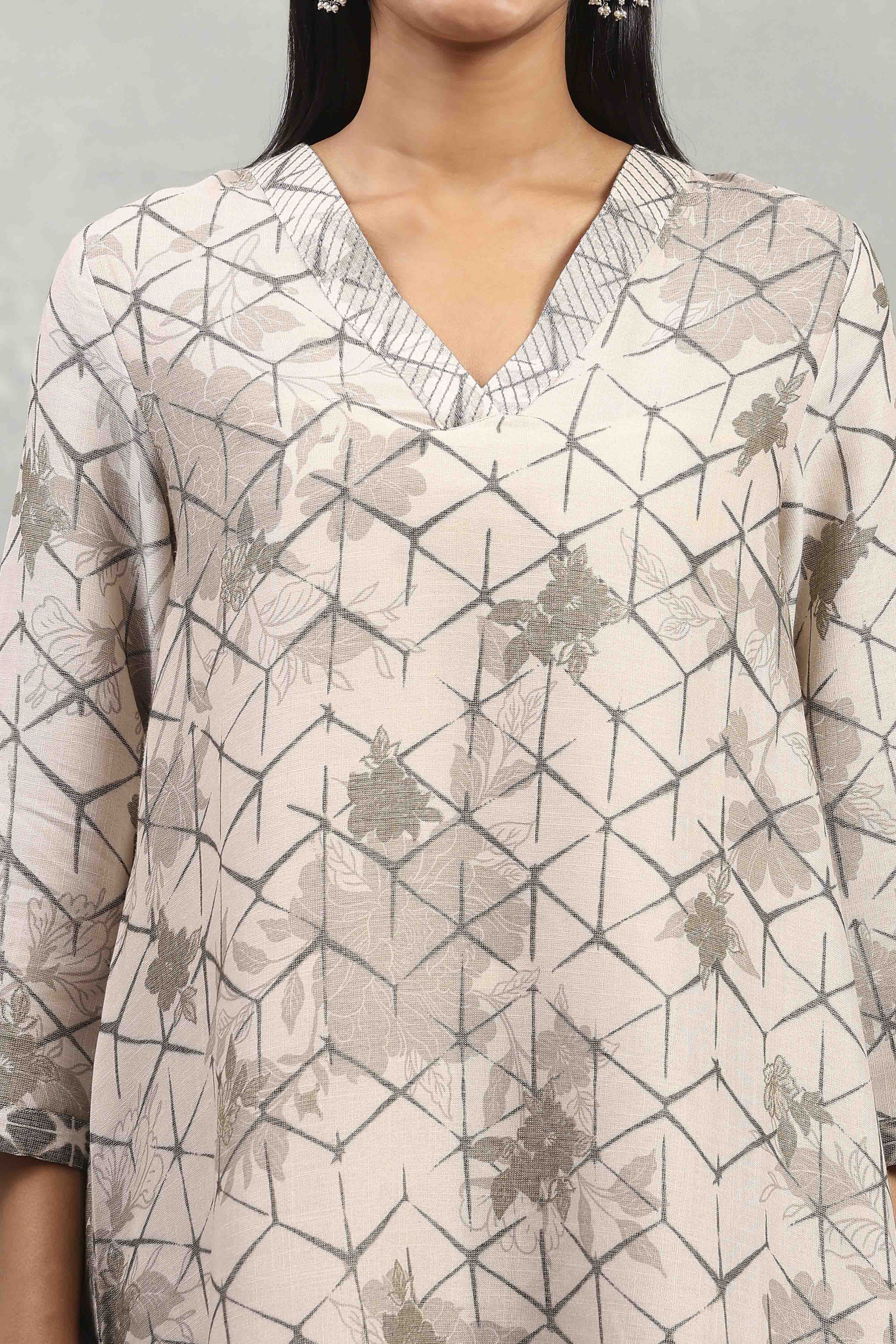 Grey Viscose Blend Printed A-Line Kurta Pants Set image number 1