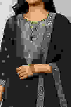 Black Viscose Blend Yarn Dyed Straight Festive Suit Set image number 1