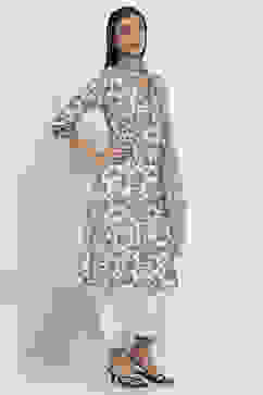 White and Black Printed Straight Suit Set image number 5