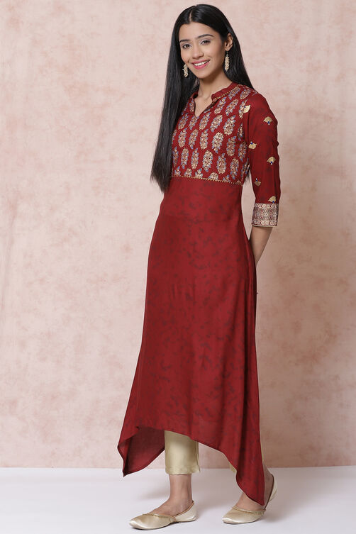 Maroon LIVA Asymmetric Kurta image number 4