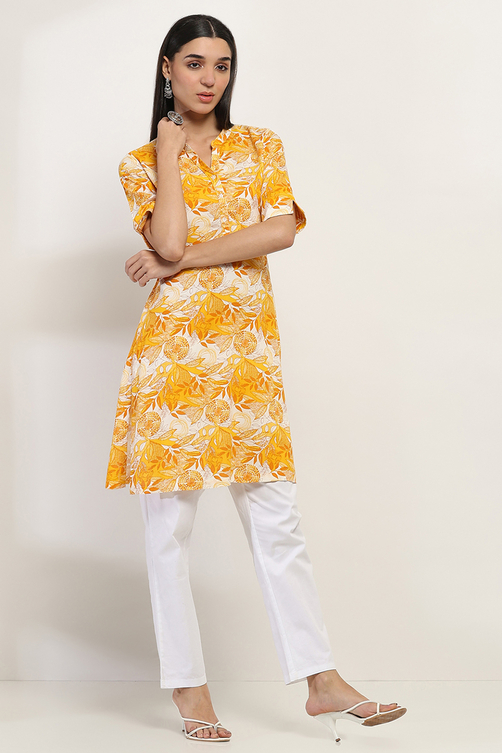 Yellow Printed Straight Kurta image number 4