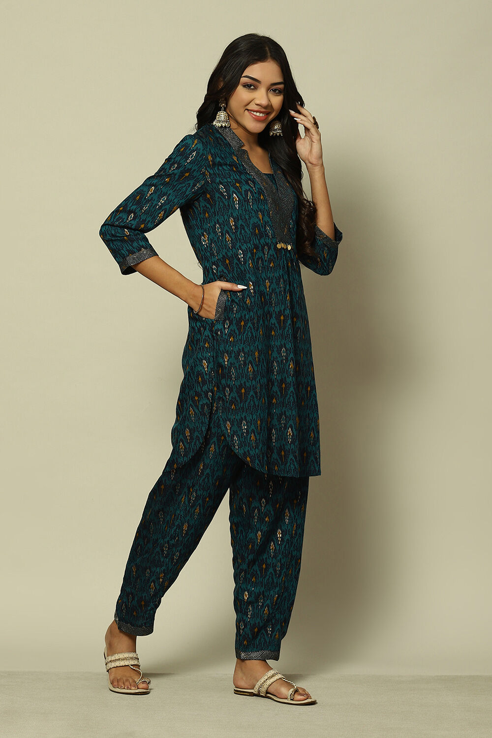 Peacock Blue Viscose Printed Straight Suit Set image number 5