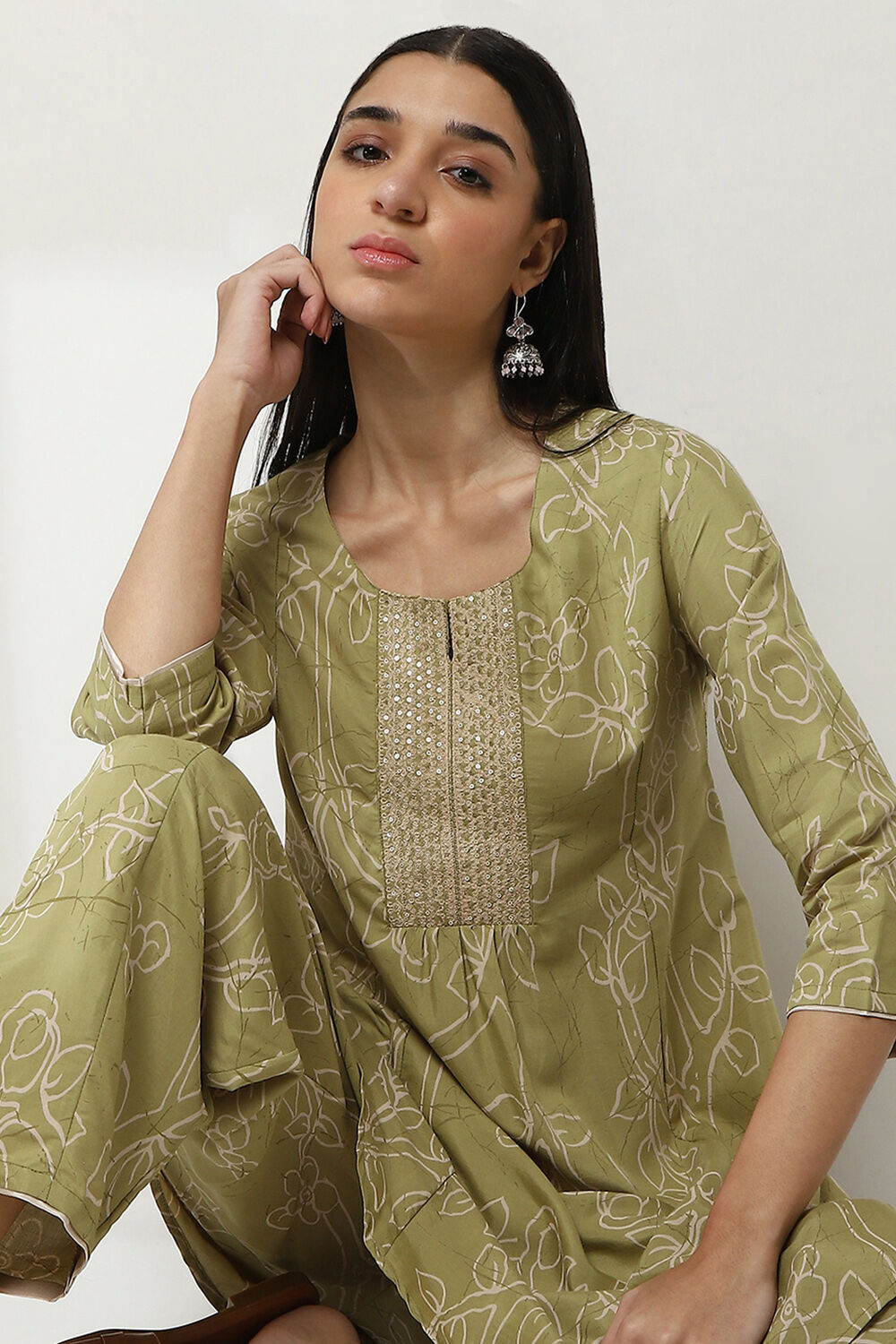 Lime Green Printed Straight Co-ord Set image number 7