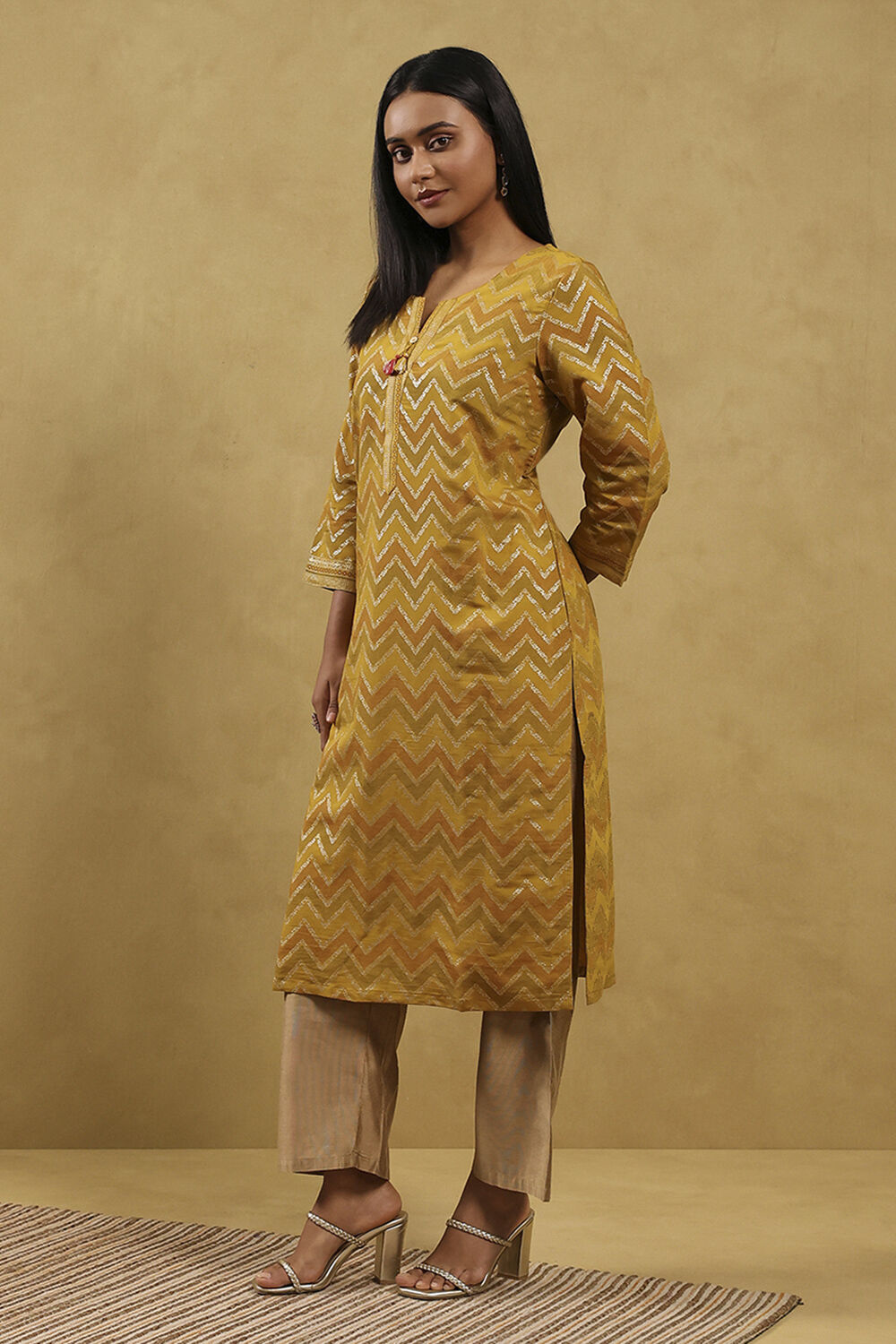 Yellow Viscose Blend Printed Straight Kurta image number 3