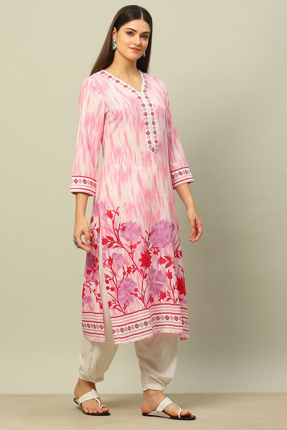 Pink Rayon Printed Straight Kurta image number 4