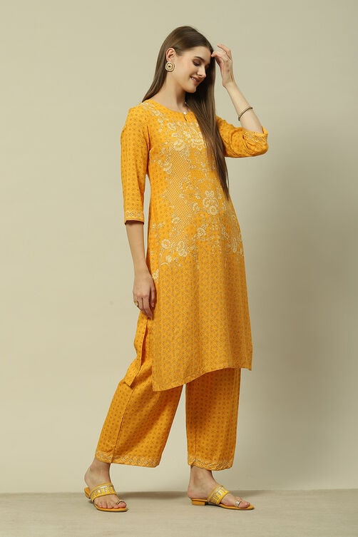 Yellow LIVA Straight Printed Kurta Palazzo Suit Set image number 5