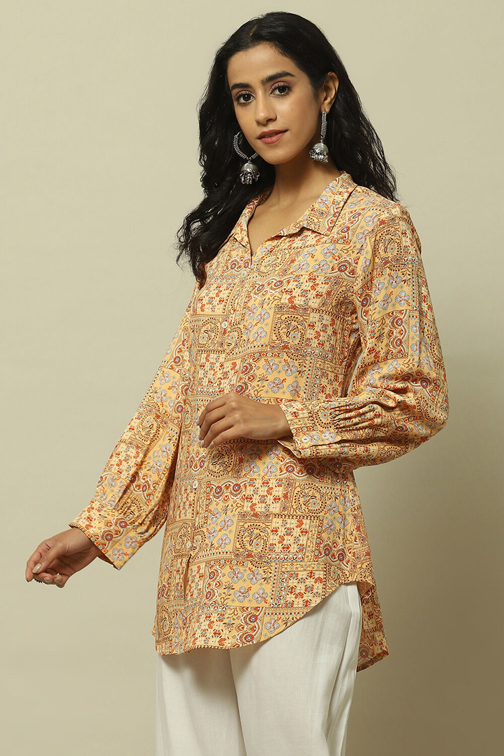 Mustard Yellow Printed Shirt-Style Kurti image number 2