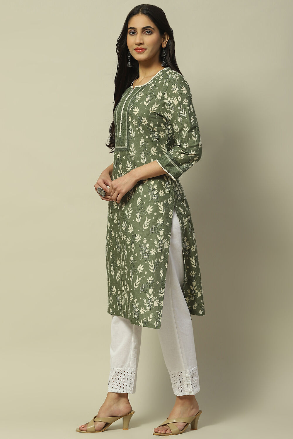 Blue Cambric Printed Straight Kurta image number 2