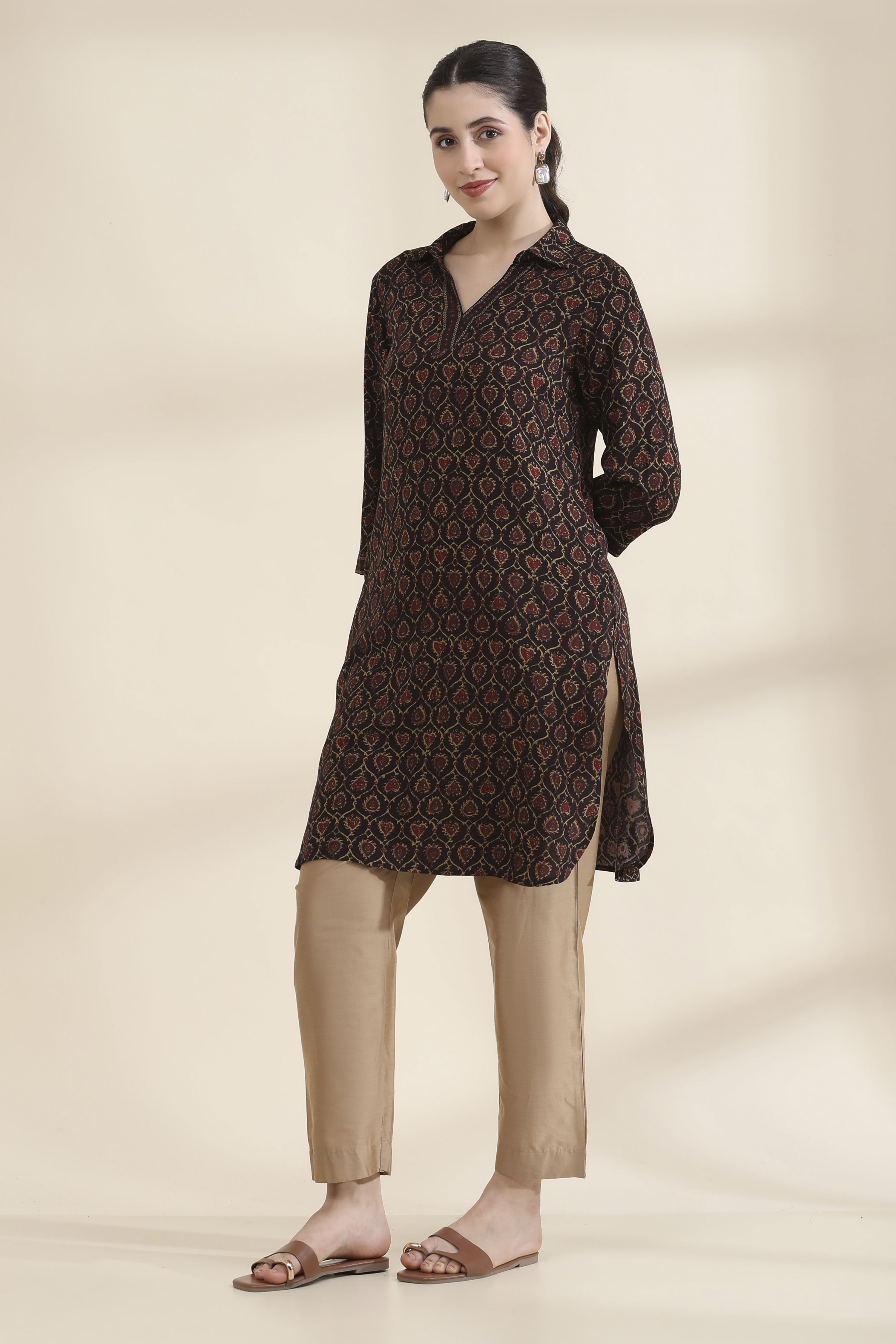 Brown Printed Straight Kurta image number 2