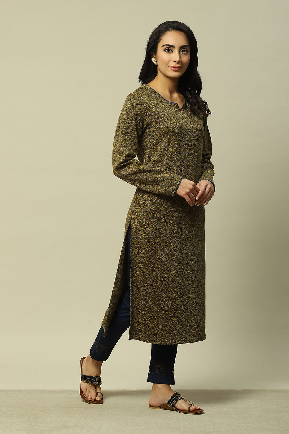 Olive Cotton Blend Straight Printed Kurta image number 4