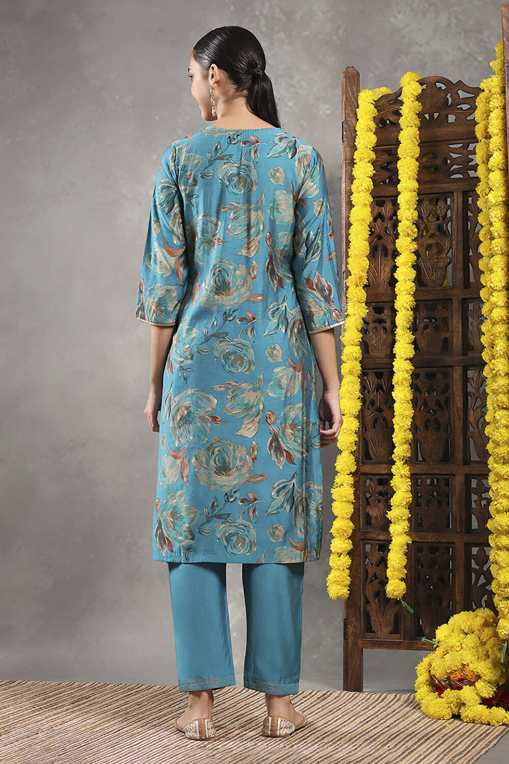 Aqua Viscose Blend Printed Straight Suit Set image number 4