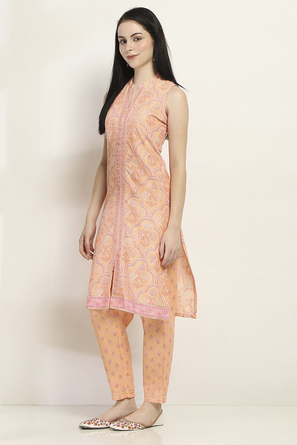 Peach-Colored Cotton Blend Straight Kurta Set image number 3