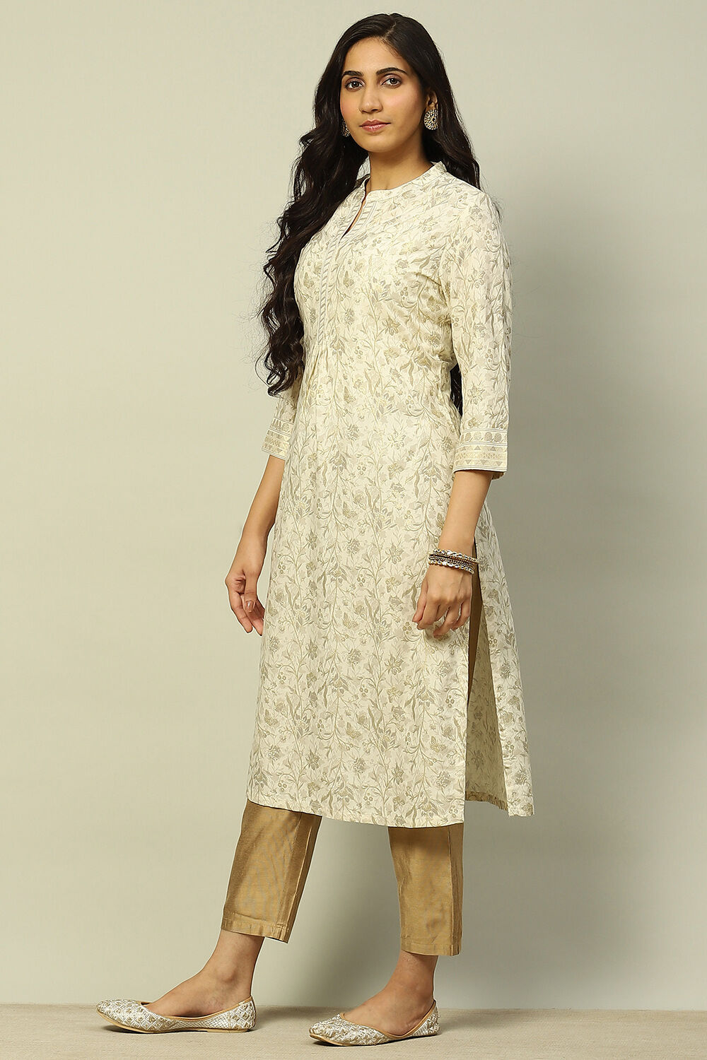 Rangriti kurtis online shop