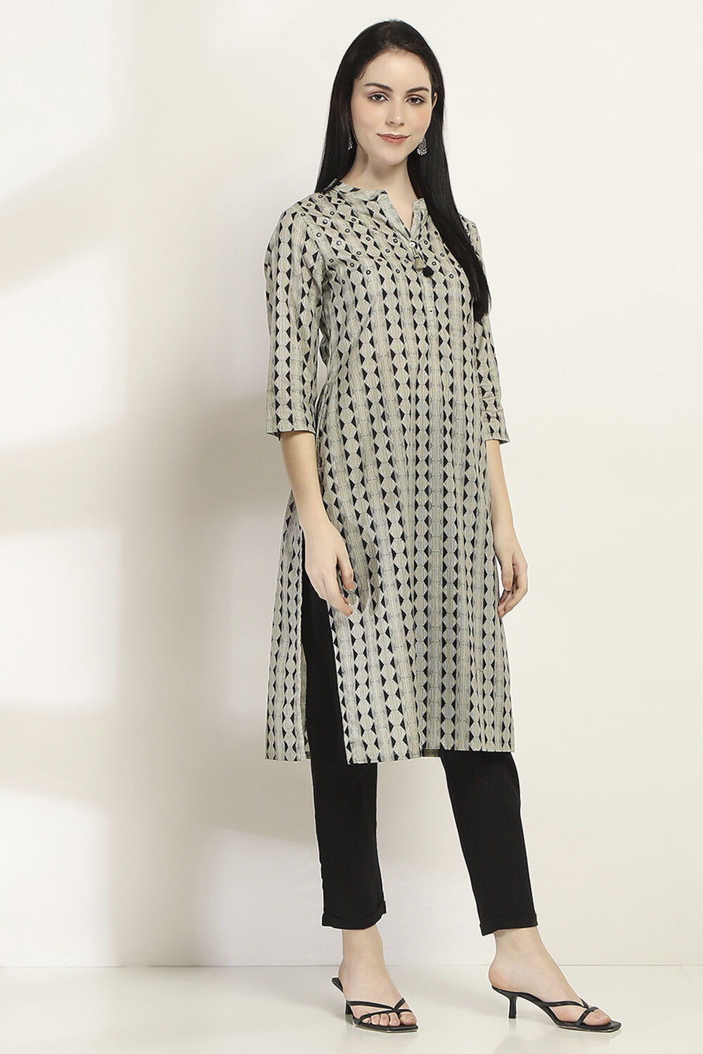 Black Cotton Straight Kurta image number 4