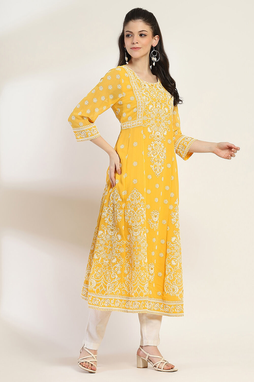 Mustard Yellow Printed Flared Kurta image number 4
