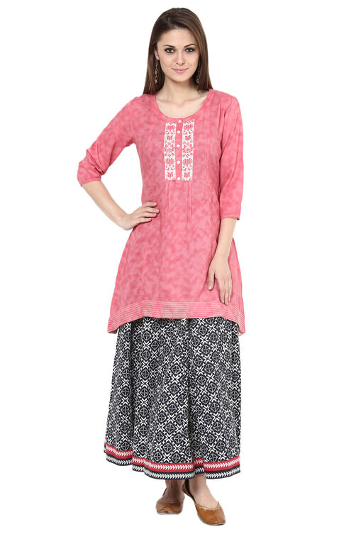 Pink Straight Cotton Indie Top image number 0