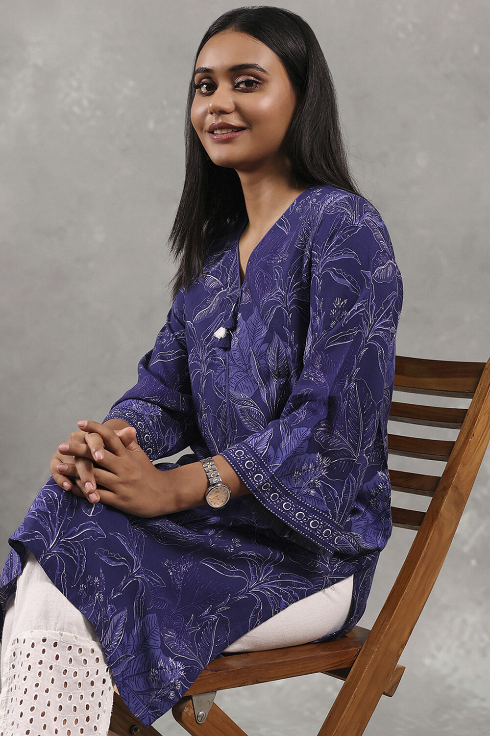 Blue Printed Straight Kurta image number 6