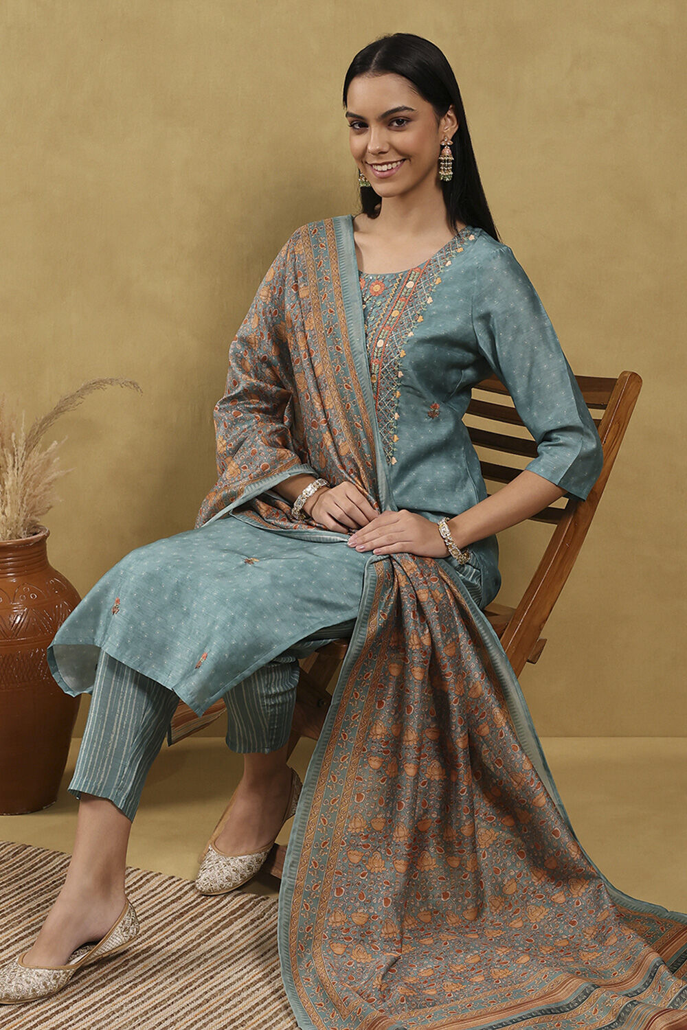 Blue Polyester Printed Straight Suit Set image number 0