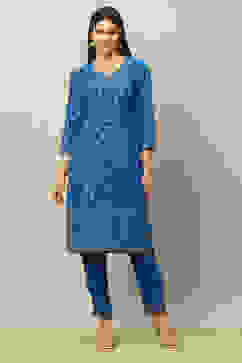 Blue Rayon Straight Printed Kurta Salwar Pants Suit Set image number 6