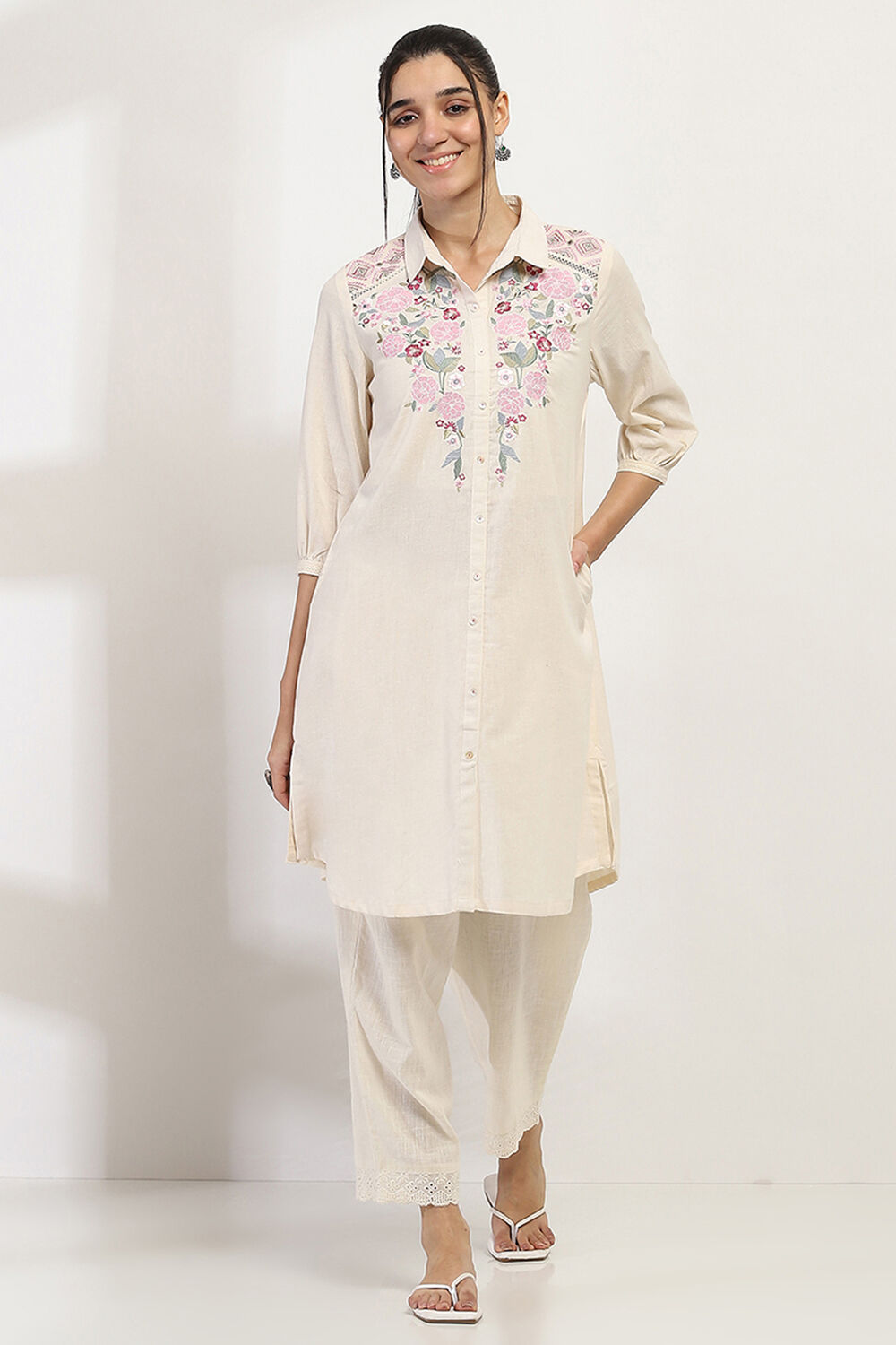 Ivory Cotton Blend Straight Kurta image number 5