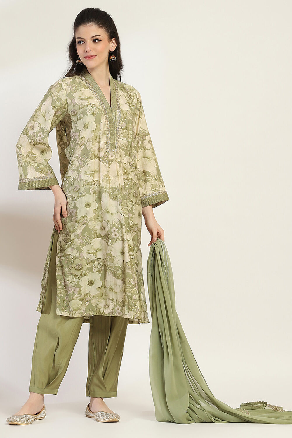 Green Floral Printed Straight Suit Set image number 6