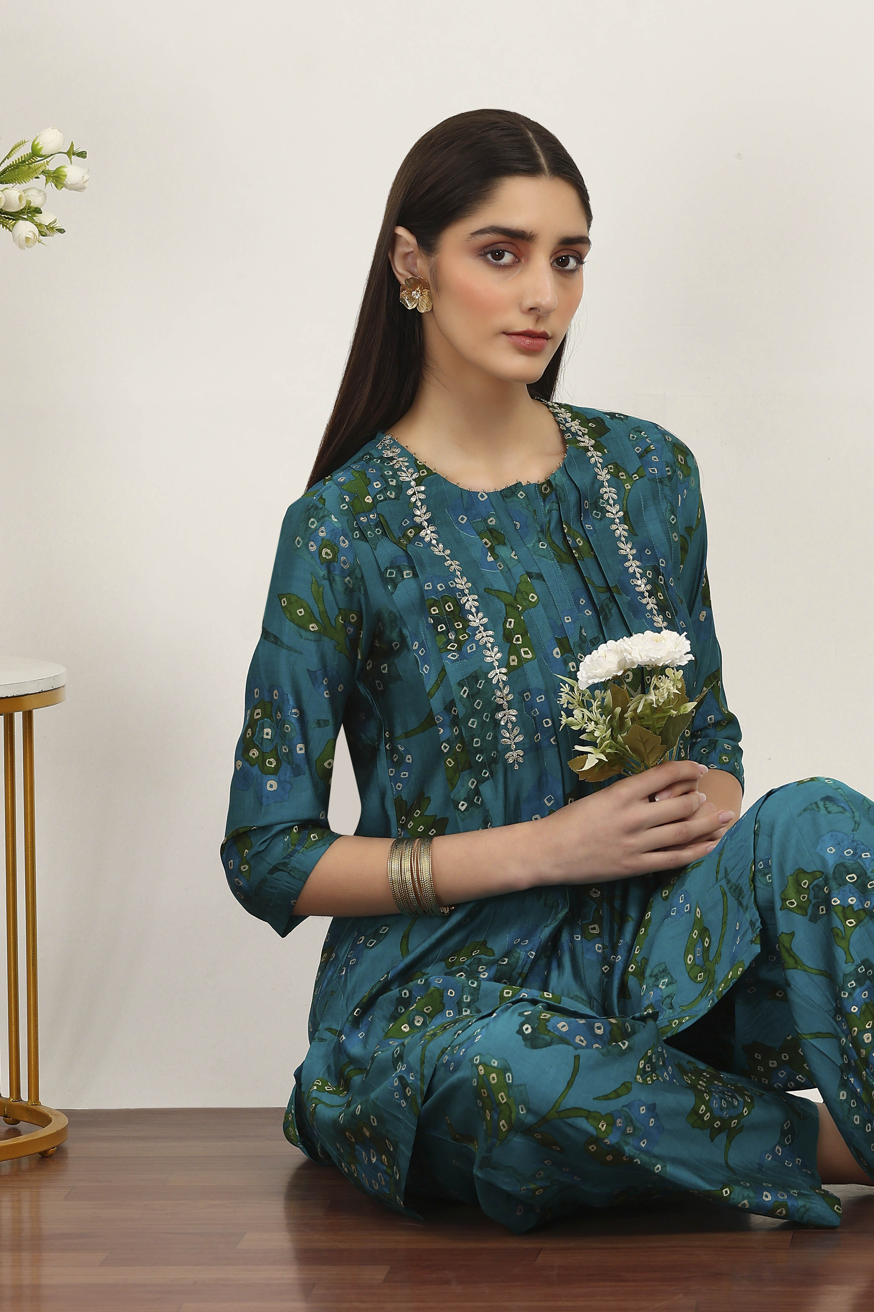 Green Viscose Polyester Viscose Rayon Kurta Pants Set image number 7
