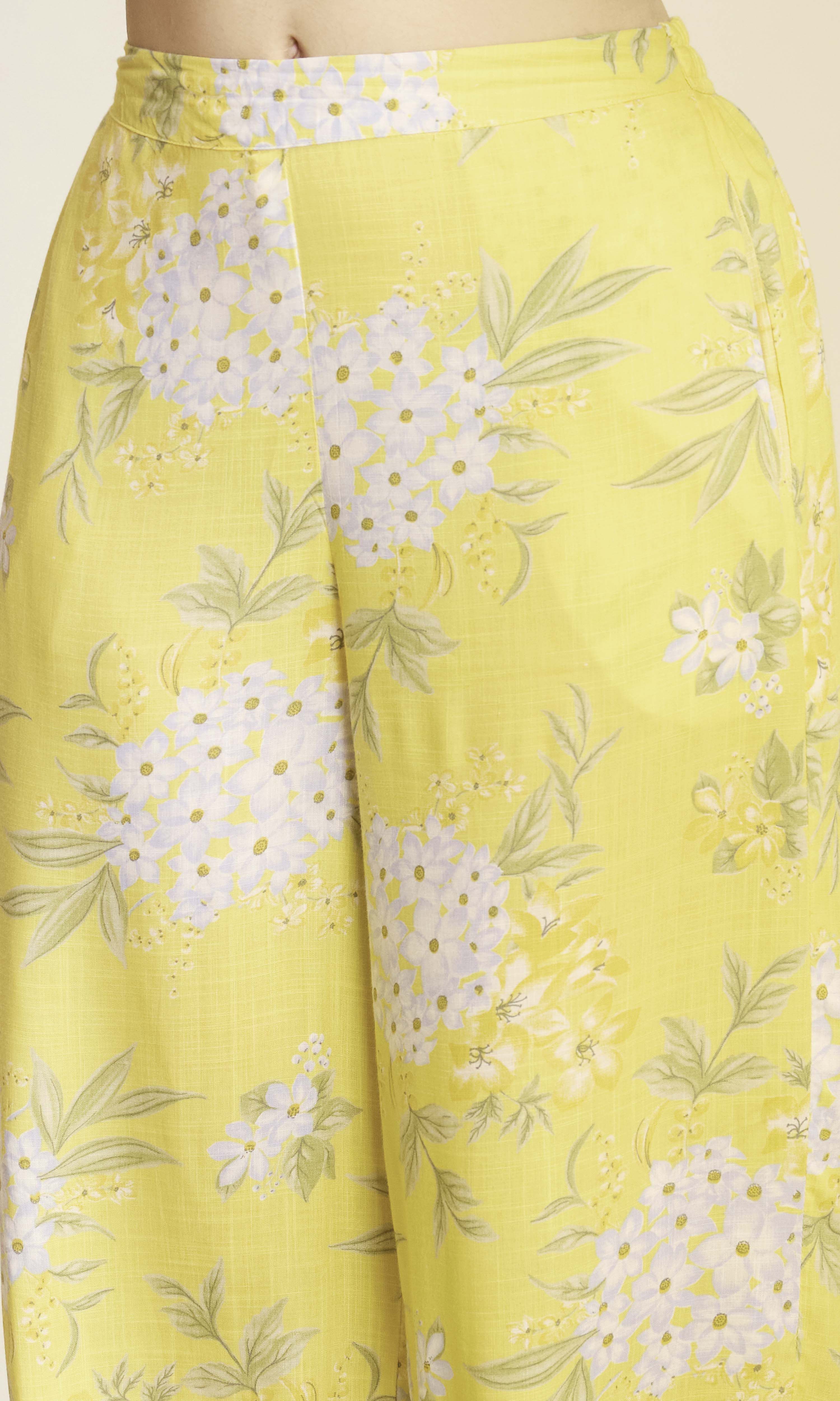 Yellow Viscose Rayon Straight Printed  image number 2