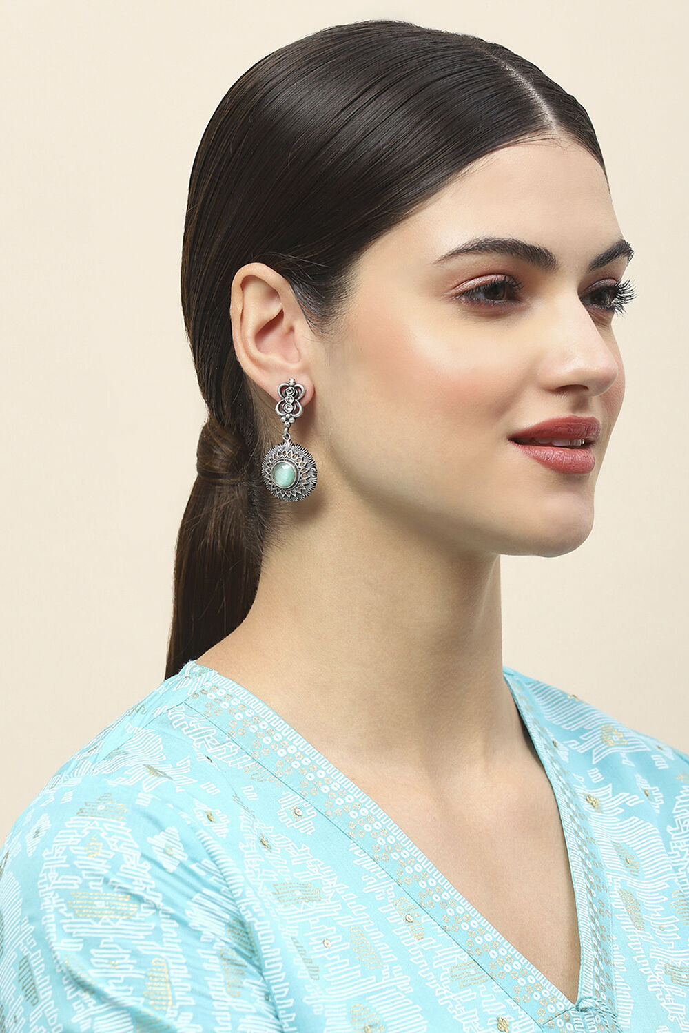 Apple Green Oxidised Alloy Earrings image number 3