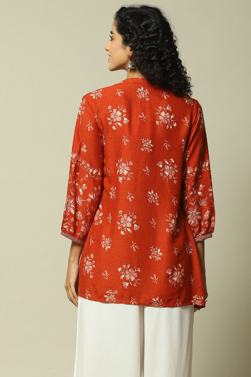 Lavender LIVA Straight Printed Top image number 3