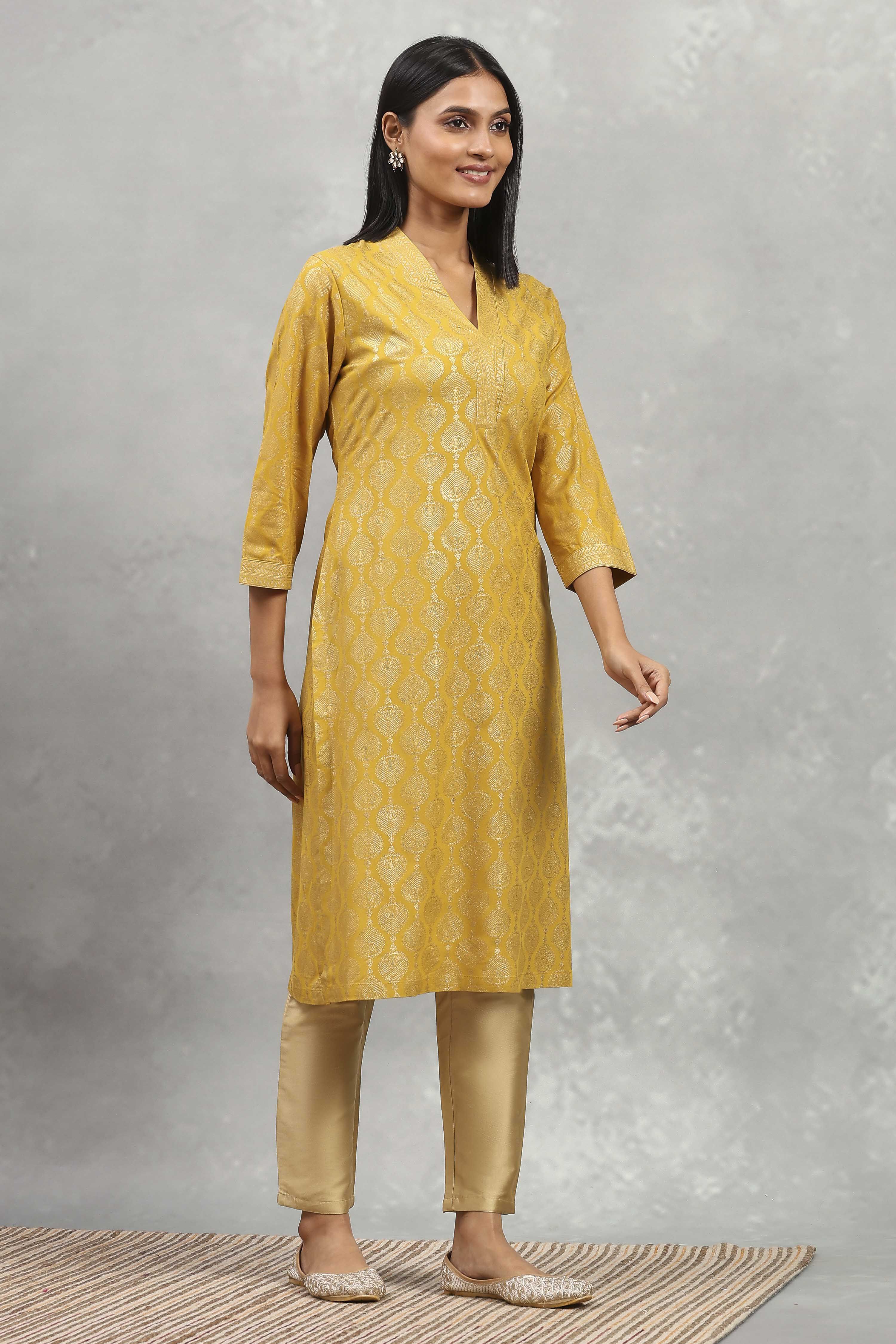 Pink Viscose Blend Printed Straight Kurta image number 4