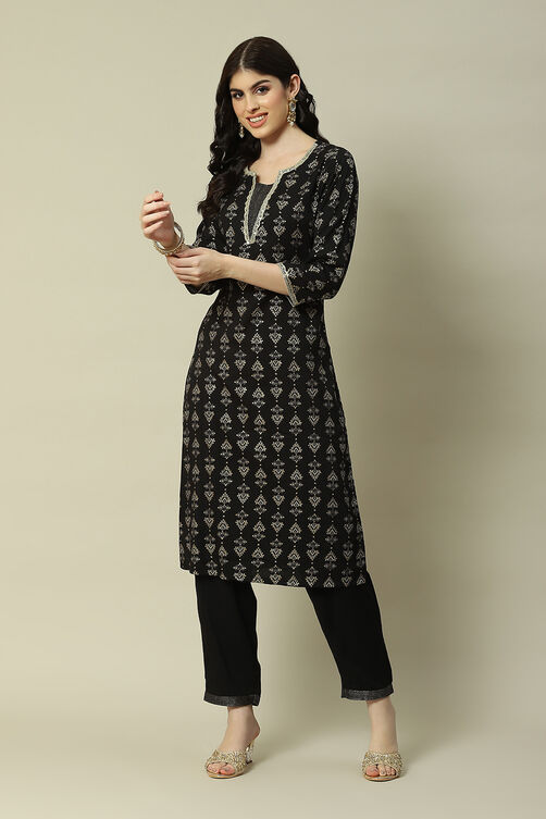 Black Cotton Blend Straight Printed Kurta Palazzo Suit Set image number 0