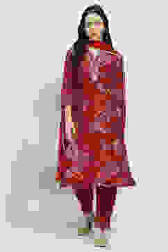 Red Printed Straight Suit Set image number 6