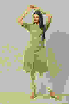 Green LIVA Blend Straight Printed Kurta image number 0