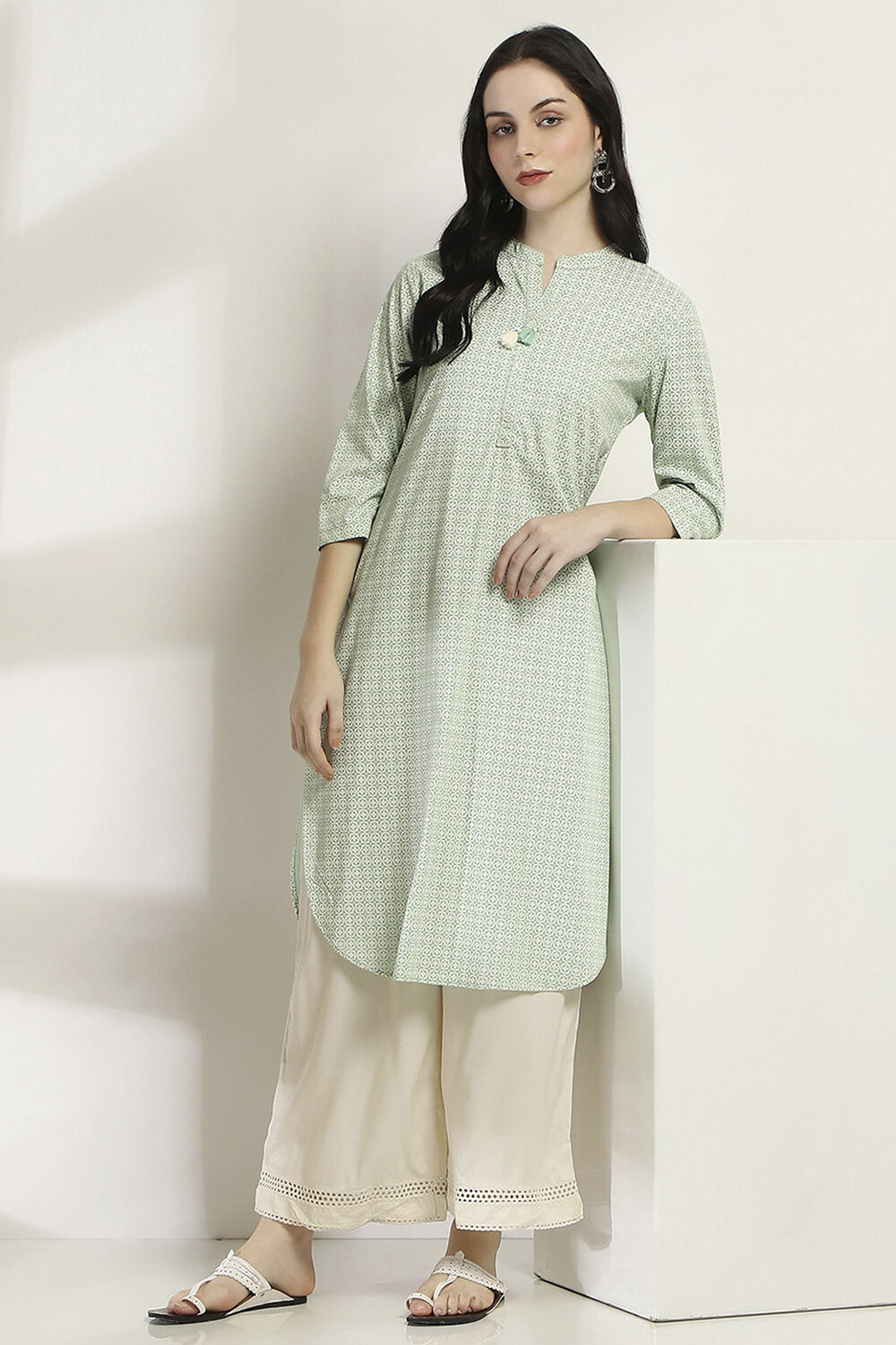 Green Printed Straight Kurta image number 0