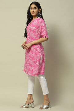 Pink Rayon Staight Kurta image number 2