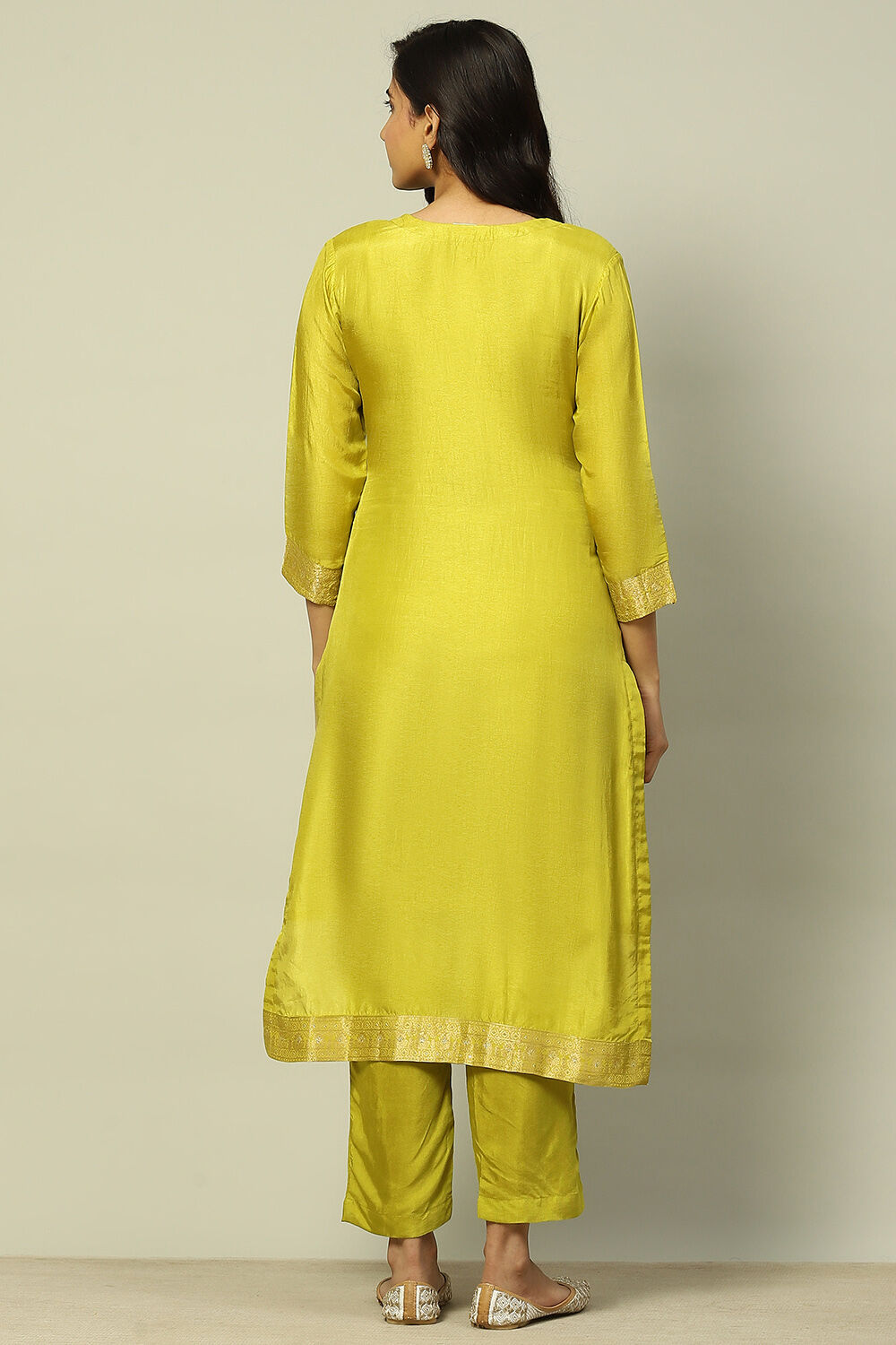 Green Viscose Blend Yarn Dyed Straight Festive Suit Set image number 4