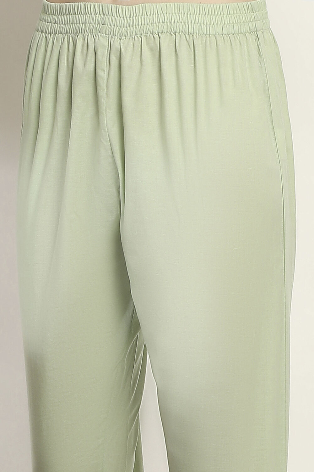 Lilac Cotton Embroidered Straight Suit Set image number 2