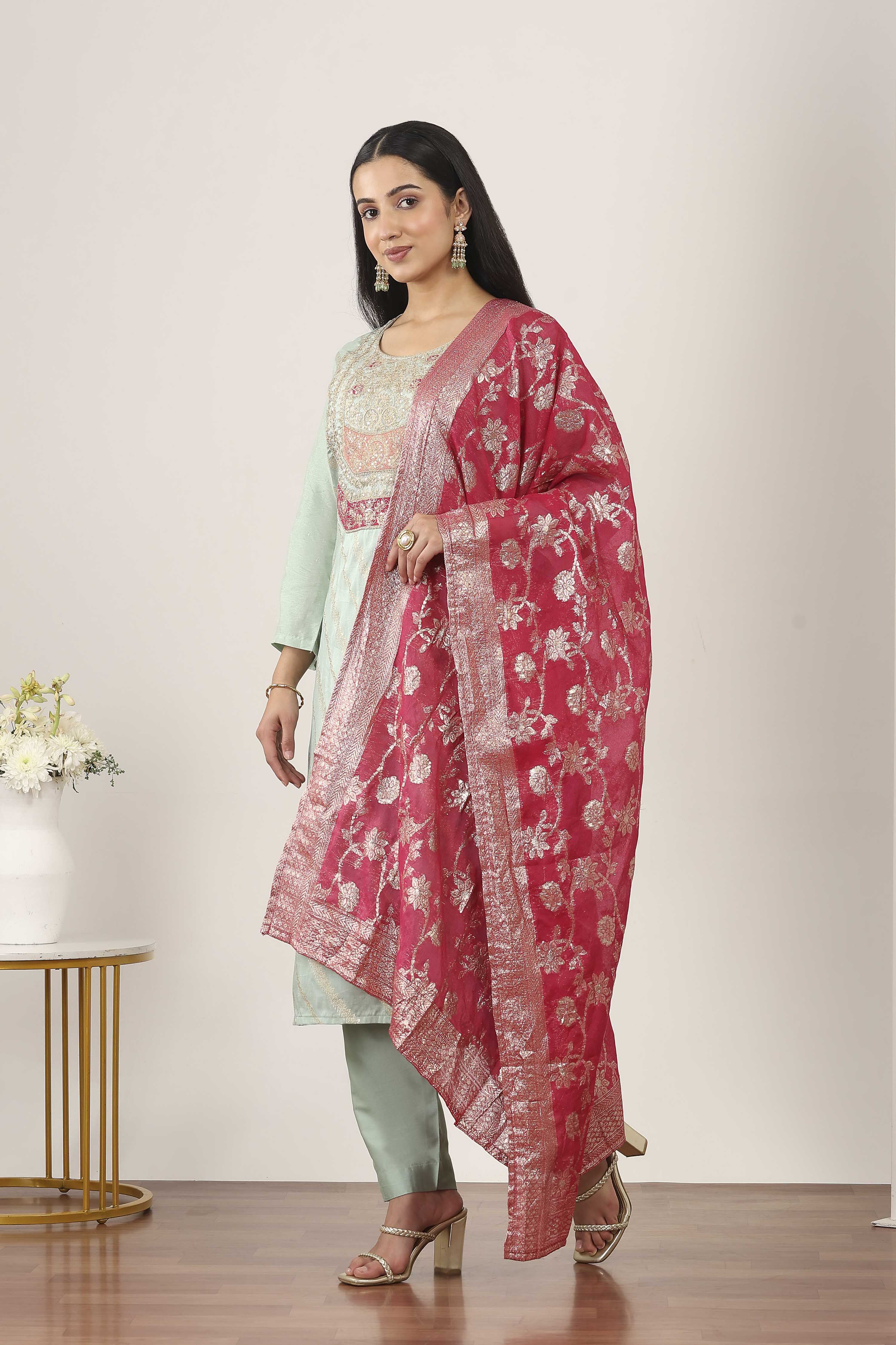 Green Viscose Straight Suit Sets image number 3