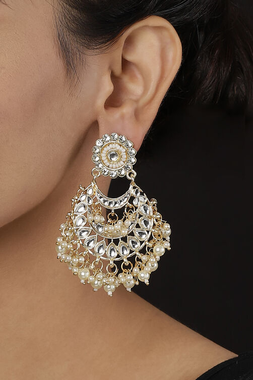 Gold Metal Brass Earrings image number 1