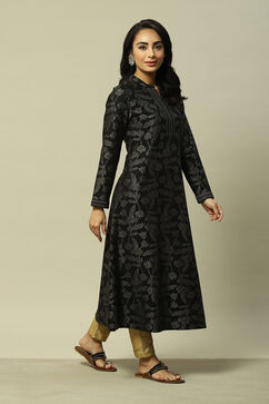 Black Cotton Blend Straight Printed Dress image number 4