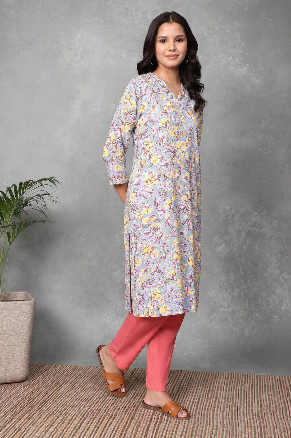 Lavender Printed Straight Kurta image number 4