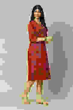 Red LIVA Straight Printed Kurta image number 3