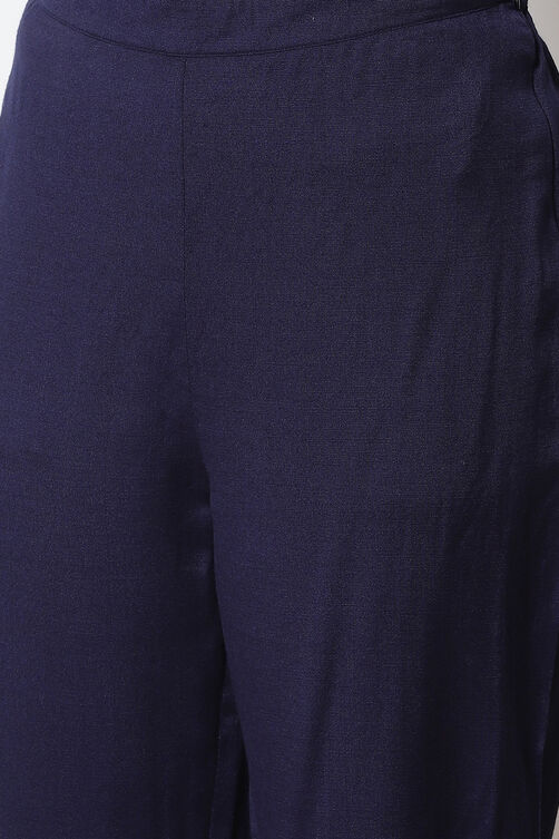 Maroon Acrylic Straight Suit Set image number 2