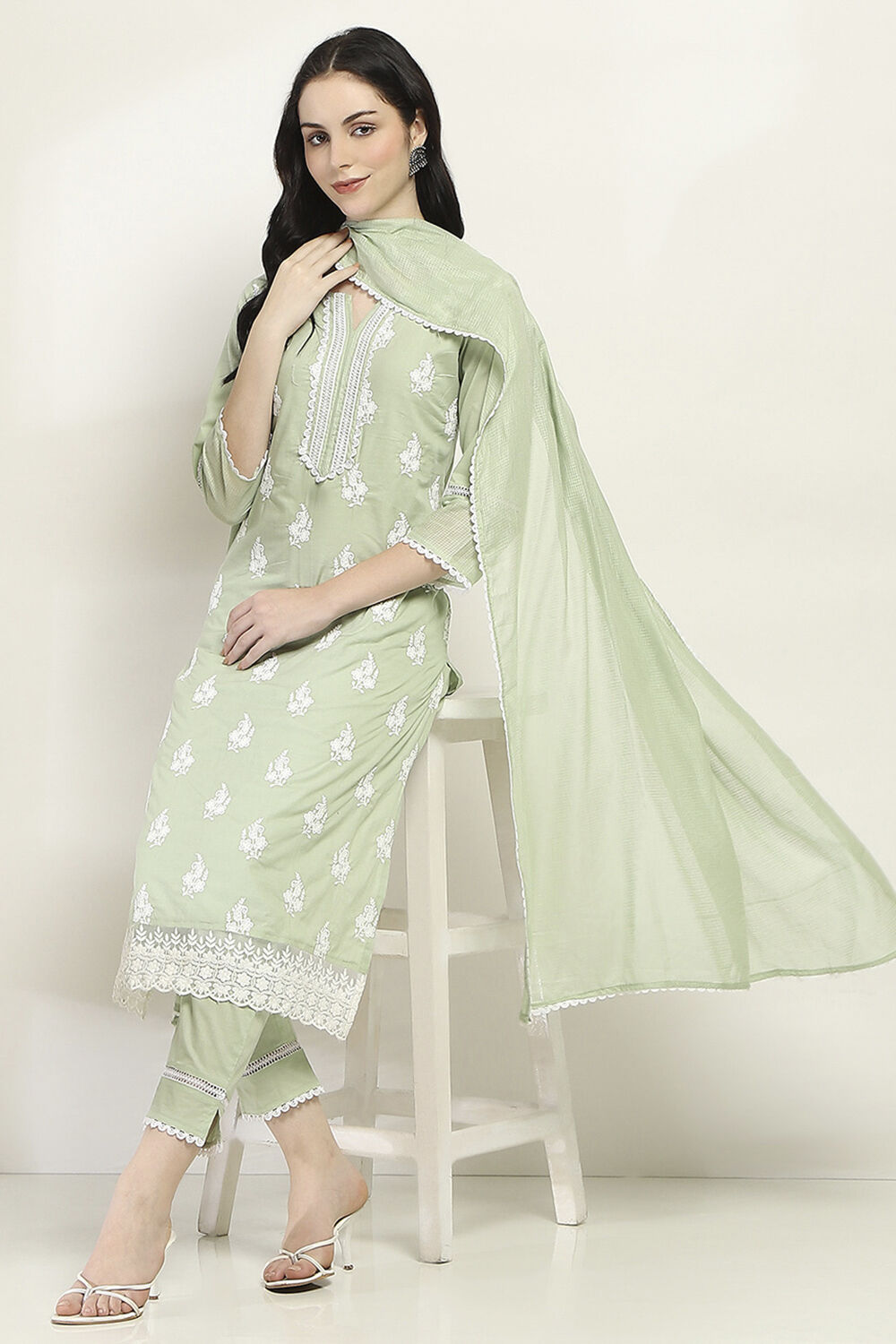 Lilac Cotton Embroidered Straight Suit Set image number 0