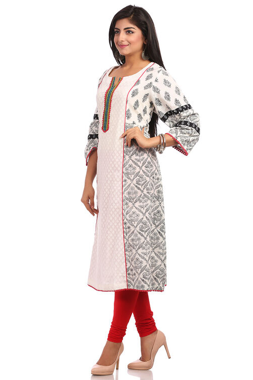 White Flared Cotton Kurta image number 3