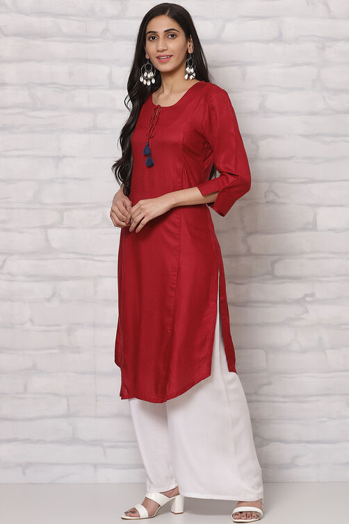 Red LIVA Straight Kurta image number 2