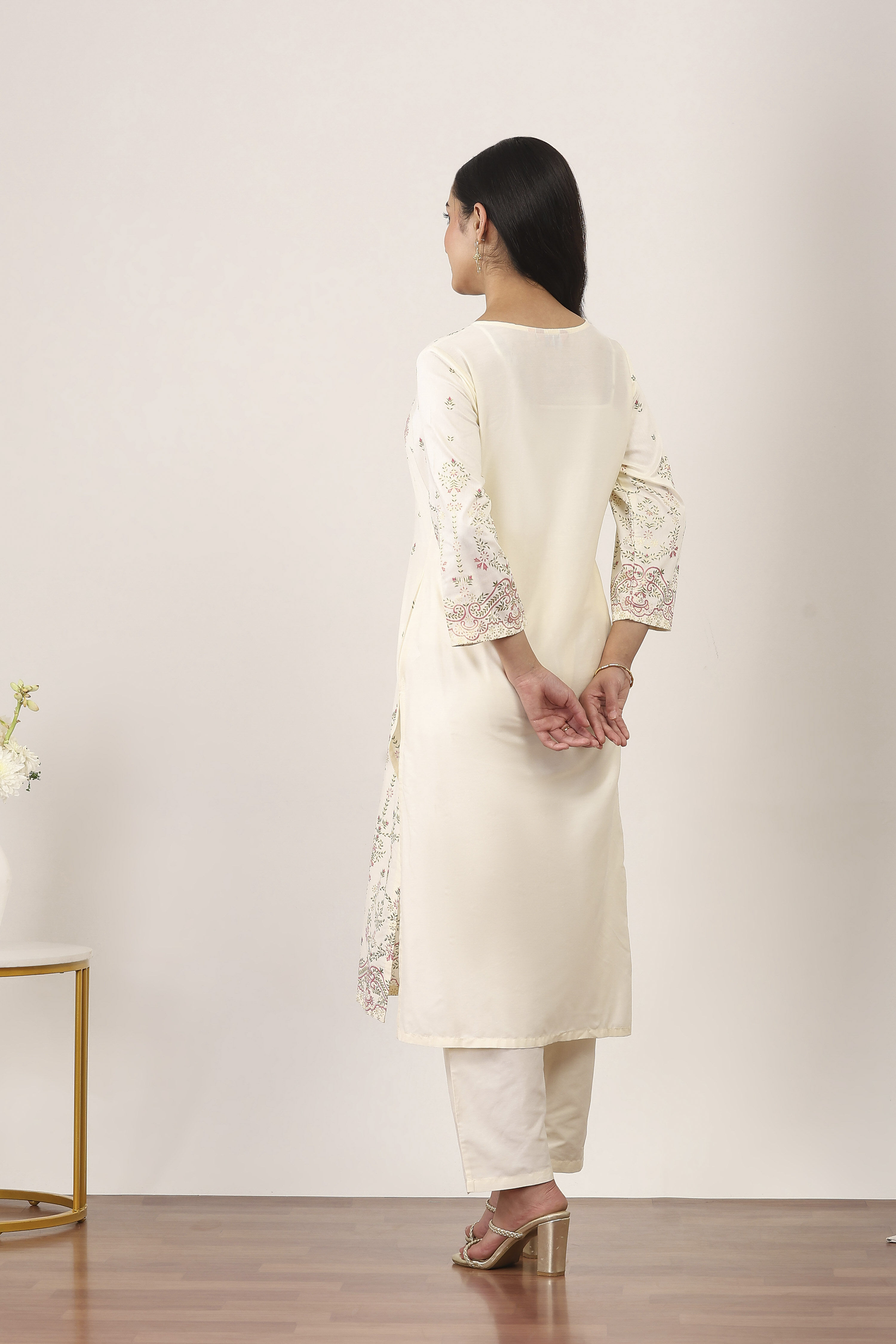 Blue Viscose Polyester Straight Suit Sets image number 4